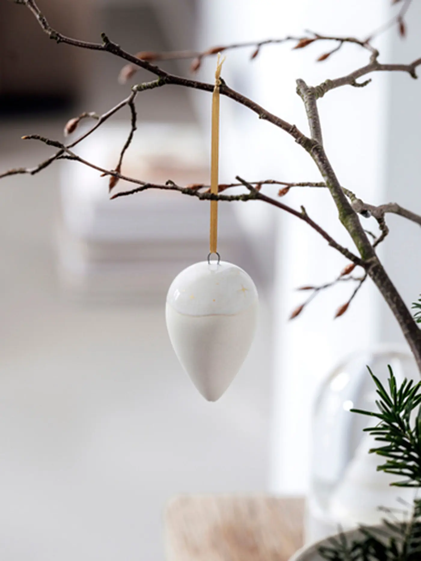 LIKE BY VILLEROY & BOCH | Ornament Baum WINTER GLOW 6x6x8cm | weiss